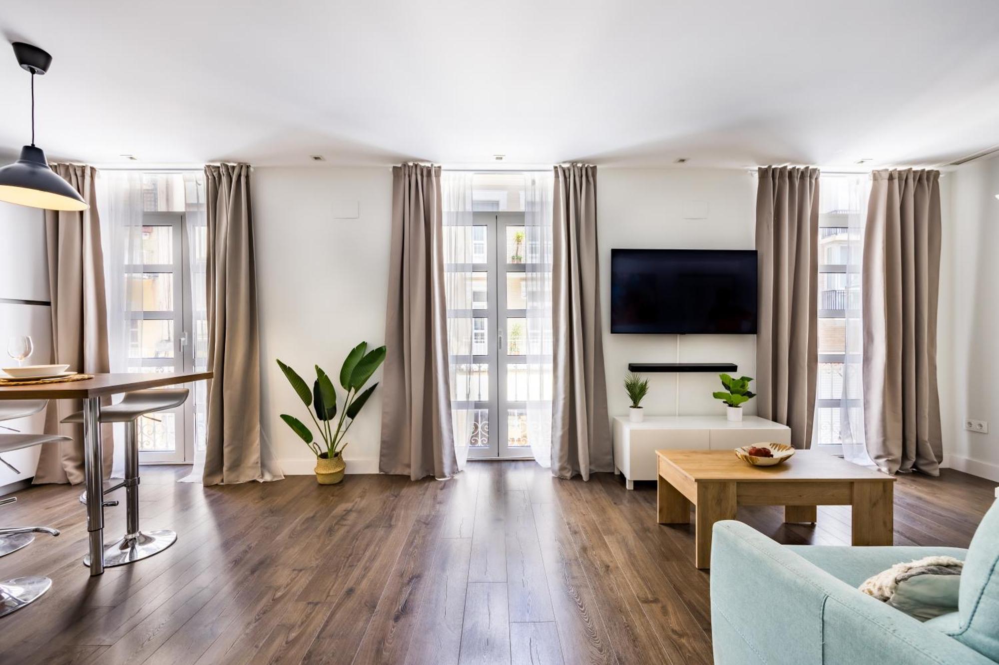 Apartamentos Turisticos Metropolis By Cartagenaspain Екстериор снимка