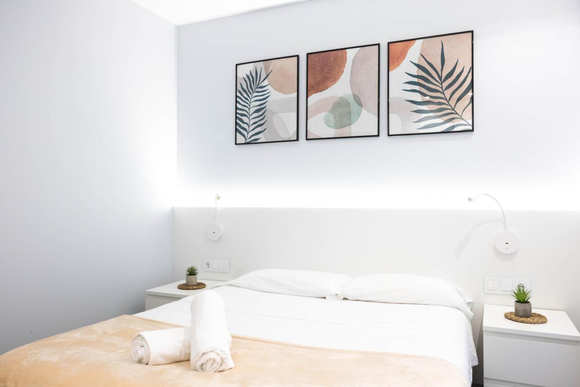 Apartamentos Turisticos Metropolis By Cartagenaspain Екстериор снимка